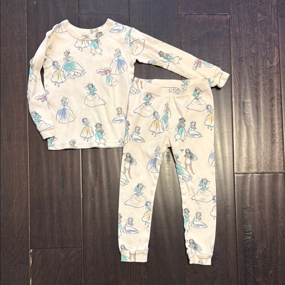Gap Toddler Girls Disney Princesses Organic Cotton Cream Pajamas!